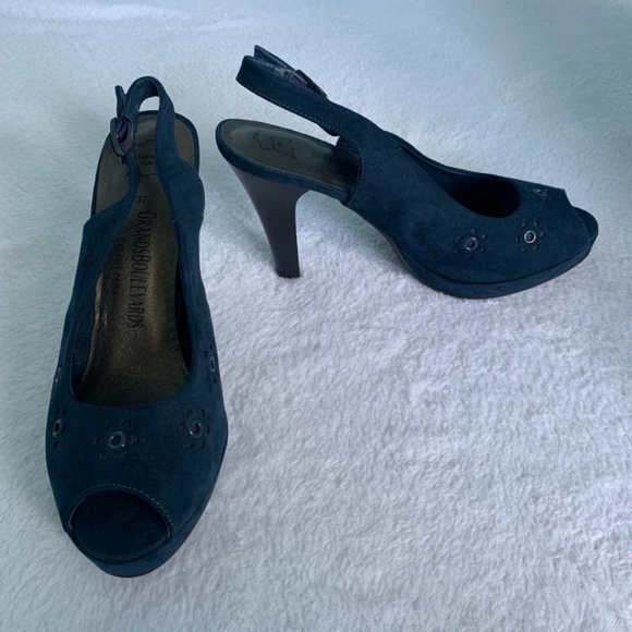 Genuine leather sandals from France - Picture 4 of 6